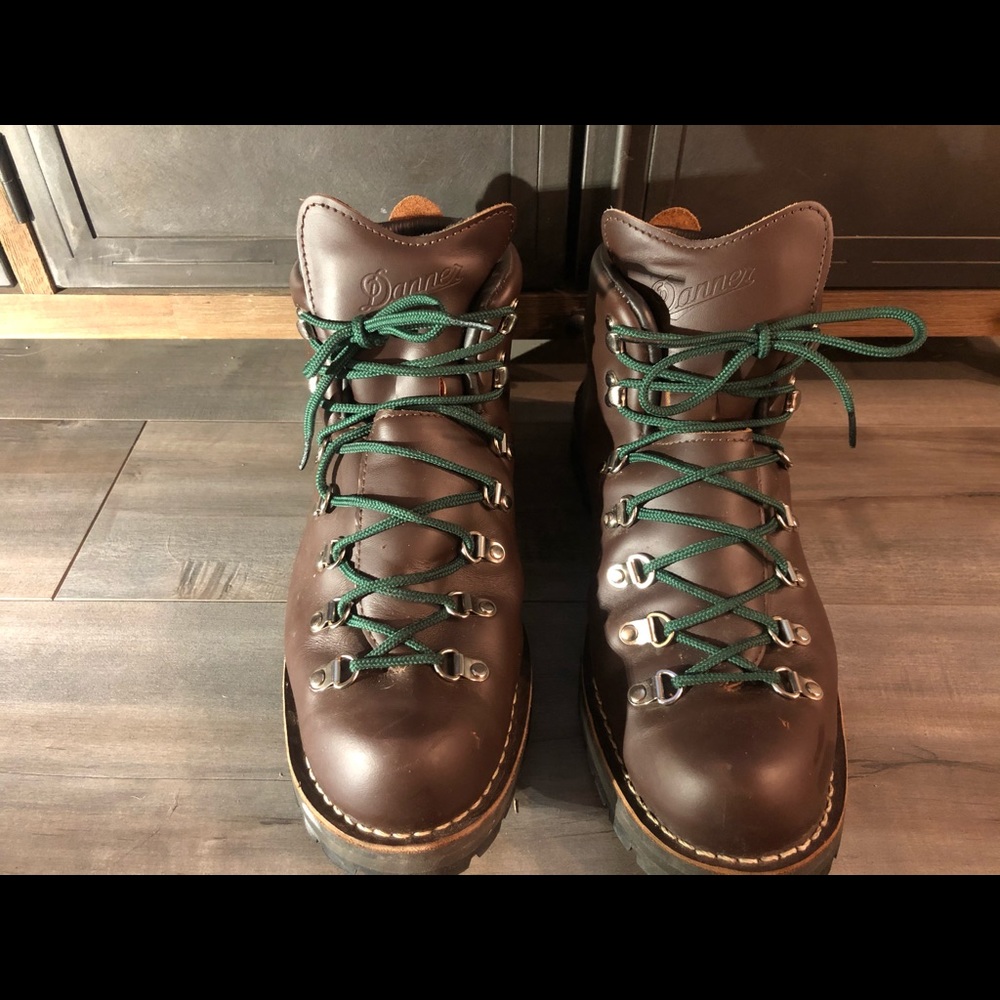 Danner Mountain Light